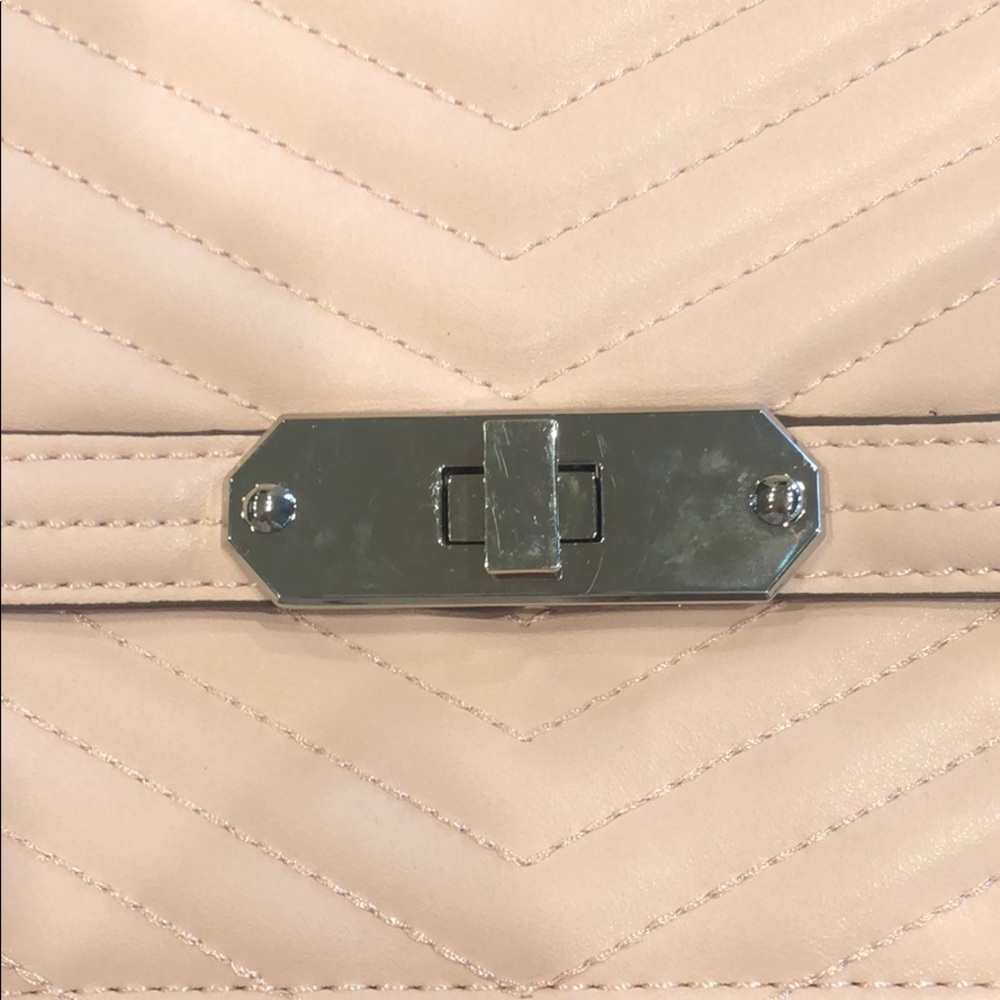 Purse - Picture 5 of 7